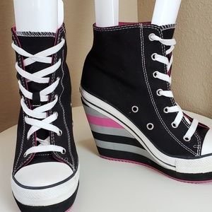 Rock & Candy Goldluxe Wedges